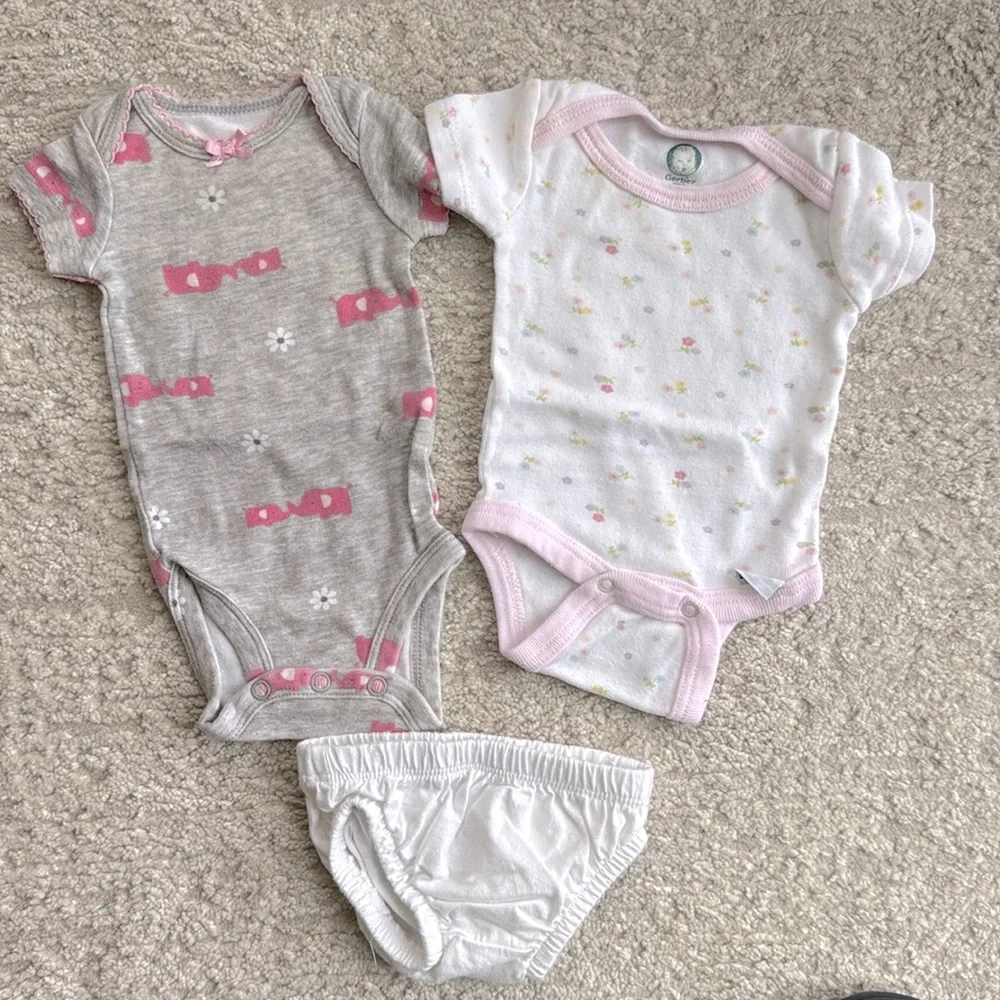 16 Piece Girl's NEWBORN Carter's, Koala Baby Mix & Match Tops & Bottoms